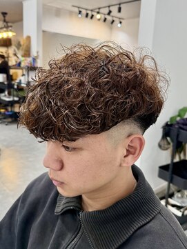 フゥ 宇都宮(FeU) 宇都宮でできる最新パーマ【スペインカール】