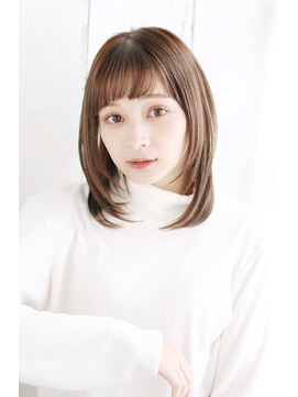 トレント(ToRrent) ミディアムカット×ネイキッドサンドベージュ　20代 30代 40代