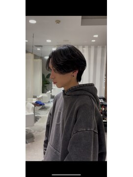 ミリ(milli Produce by ITAKURA) 毛流れセンターパート