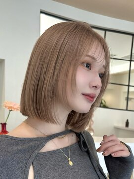 アンバー 池袋(amber) 流行りのライン感あるレイヤーボブ