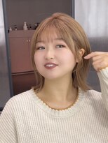 ビューエヒメ(VIEW EHIME)&nbsp;小顔可愛いレイヤーカット×アッシュカラー10代20代30代