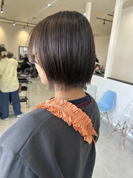 エミュ(emu.) やわらかツヤカラー◎マロンベージュ