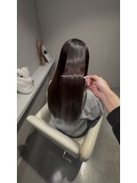 リレイス 四日市(RELACE) 四日市 レイヤーカット 髪質改善 縮毛矯正 メンズカット