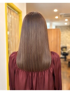 今日の彼女の髪は魔法的 【魔法の髪質改善トリートメント極】