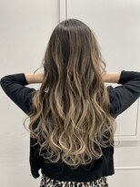 アンブル リュクス 池袋(amble luxe)&nbsp;似合わせカット/アースカラー/くびれヘア/ツートーンカラー/池袋