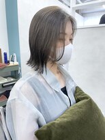 オウル(Owll) 【Owll】大人可愛い 外ハネボブ グレージュカラー