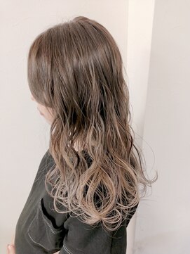 ヘアカラーファクトリー 原口★ミルクティゴールドグラデ★福岡久留米