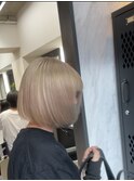 ミルクティーベージュ × イエローハイライト