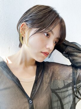 アイティーバイアルバム 下北沢店(IT by ALBUM) ナチュラルショートボブ_グレージュカラーボブウルフ_38806