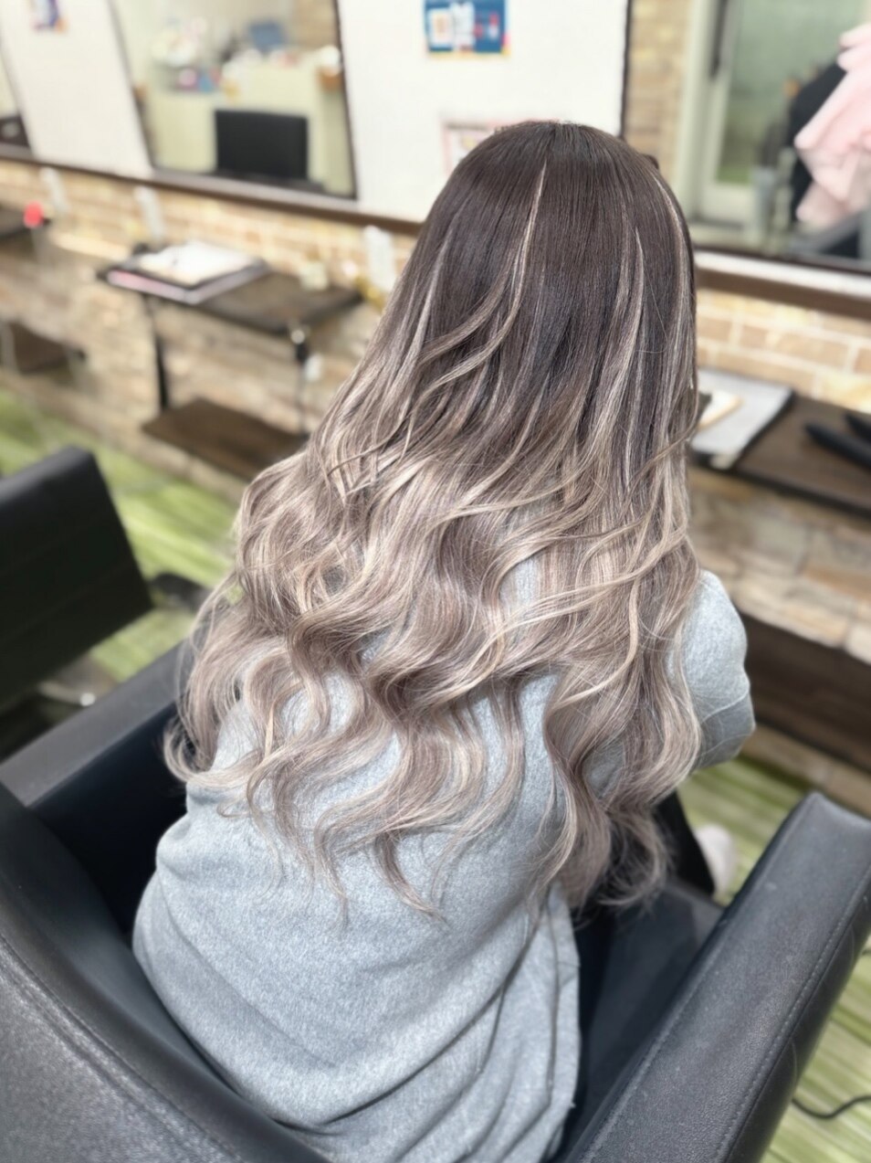 ミルクティーグレー#シールエクステ#インナーグレージュ#横浜