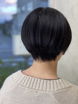 プリート Pulito ショートボブ　艶髪　丸みボブ