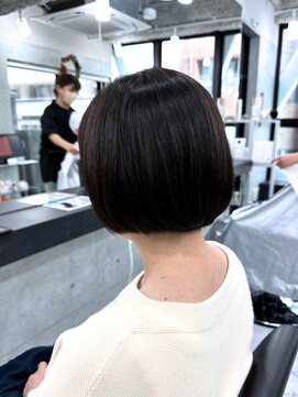 エンディアリング 東銀座(Endearing) 黒髪/グレーベージュ/レイヤーロング/前髪パーマ/銀座/東銀座