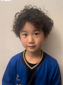 プシュケ(PSYCHE) 爽やかソフトアシメマッシュセンター分け×ゆるふわパーマ