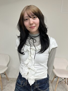 イェッカ パビル(YECCA pabil) ルーツデザイン