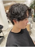 武蔵小杉で叶う、大人のシャドウパーマ×センターパートマッシュ