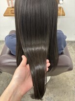 ザローヴ(THEROVE)&nbsp;秋色◎質感再生トリートメントオリーブカラーで艶髪美人ヘア