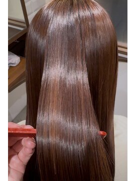 ソワ 四日市(soie) 髪質改善ストレート