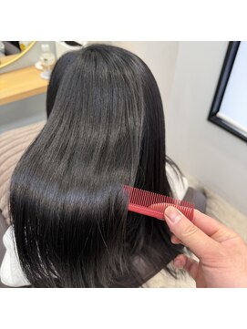 アオ 岡野 横浜(a-o) 艶髪形成◎髪質改善矯正