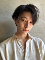 ベル 表参道店(Belle)&nbsp;センターパートニュアンスパーマ毛流れパーマ【表参道】