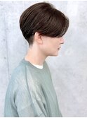 刈り上げセンターパートハンサムショート刈り上げ女子30代40代