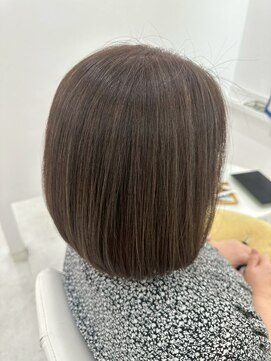 カラーハイライトハッシュカットレイヤーカットボブ髪質改善