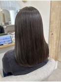 オリーブブラウン