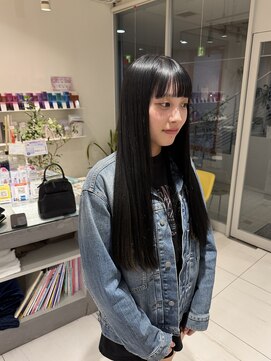 ステラ ヘア デザイン サロン(STELLA hair design salon) ロングのパッツン 黒髪 オフブラック 【杉若】