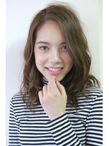 アユラ イオン八戸田向店(AyuRa)&nbsp;くせ毛を生かしたセミディウェーブ