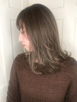 エイト 上野店(EIGHT ueno)&nbsp;【EIGHT ueno】小山 イルミナアッシュベージュカラー