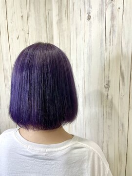 アンダーバーホワイト 南海難波店(_WHITE) アディクシーカラー