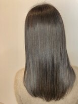 ロアン 福津店(roan)&nbsp;透明感柔らかアッシュ