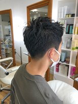 ヘッズ 本八幡店(HEADS)&nbsp;MEN'S HAIR  センターパート　ツイストスパイラル　コンマヘア