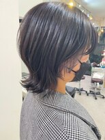 グーフィートーキョー 銀座(Goofy Tokyo)&nbsp;ウルフ/ハッシュカット/イヤリングカラー/インナーカラー/グレー