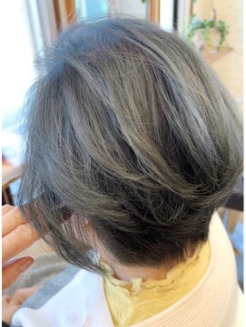 ココモ(cocomo) 80代女子ダークグレーカラーリング