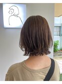 ベージュカラー レイヤースタイル