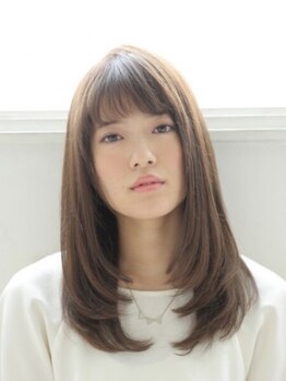 厳選した薬剤使用で《憧れのちゅるるんストレート》が叶う★真っ直ぐすぎない自然なストレートヘアにも◎