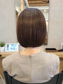 アンドビー(&b.)の写真/【髪質改善・縮毛矯正特化型サロン】丁寧なカウンセリングと豊富な知識で、お客様のお悩みを解決いたします