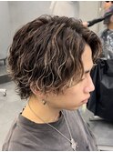 渋谷サーフカール波巻きスパイラルパーマメンズボブウルフカット