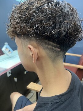 メンズグルーミングナンバーナイン(MEN'S GROOMING NUMBER NINE) 【早田隼哉】姫路バーバー/姫路フェードカット/姫路メンズカット