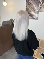 エンブリーチ バイ タグ 樟葉(enn. bleach by t.a.g)&nbsp;ホワイト