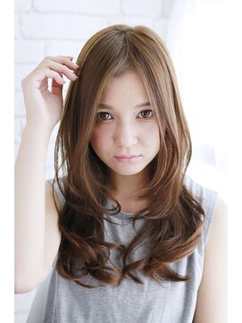 アーク(ARC+) 代官山／コテ巻き風/パーマ/レイヤ―カット