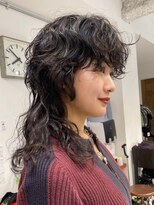 ナループロアツム(Nalu pu loa Tsum)&nbsp;マレットヘアパーマウルフパーマハイレイヤーウルフ