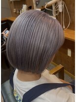 ヘアーサロン アトリエ(Hair salon ATORIE)&nbsp;ボブヘアブリーチカラーシルバーベージュ