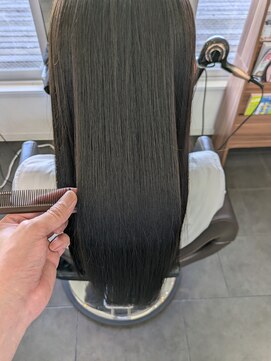 ヘアサロン フラット(Hair salon flat) 夏前に縮毛矯正