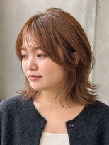 ルポシノエル(rupo si Noel)&nbsp;ミディアム_ウルフカット_外ハネ_オレンジブラウン