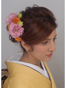 パリスパート2 アミコミシニオンに振袖