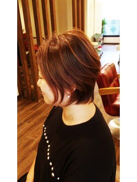 ヘアーアンドメイク ルチア(Hair&Make LUCIA) 大人ショート