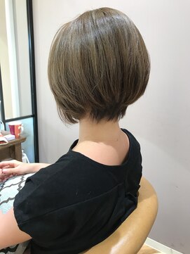 ロンド ブランシュ 錦糸町北口(Lond blanche) 【錦糸町Lond blanche】【お客様ヘア】大人カワイイショートボブ