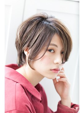 キーロ センター南(kiiro) ☆注目スタイル☆グレイッシュカラー×ワンカールボブ☆Kiiro