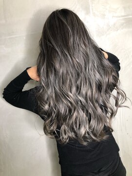 メリー(merry craftsman's factory) 外国人風バレイヤージュハイライトカラーアッシュグレージュ